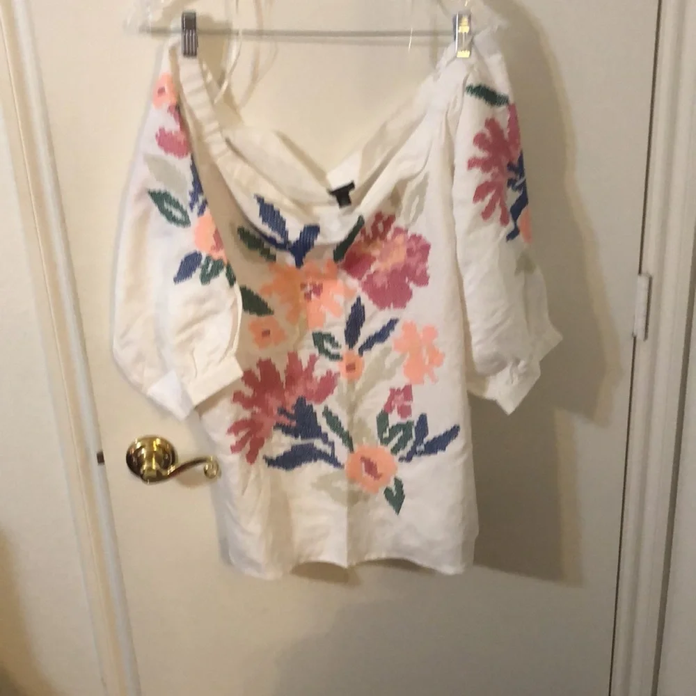 Ann Taylor, New, White Off Shoulder Linen Blend Embroidered Floral Top, XL - Picture 6 of 6